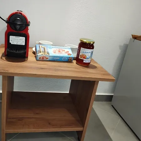 Thiseas 2 * Naxos City