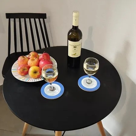 Thiseas 2 アパート