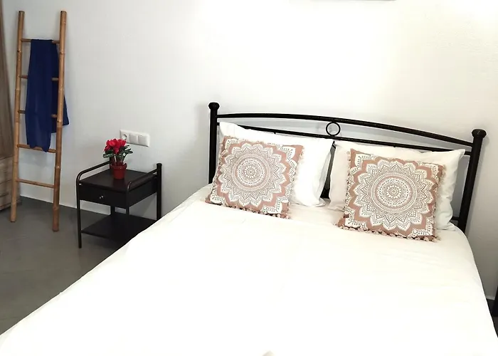 Thiseas 2 Апартаменты *